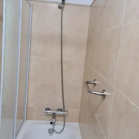 Apartment Cozy 30m From Rodeira Beach, Garage And Wifi