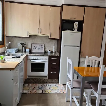 Cozy 30m From Rodeira Beach, Garage And Wifi Cangas do Morrazo